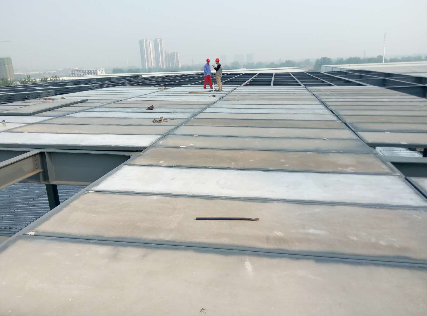 钢骨架轻型楼层板应用